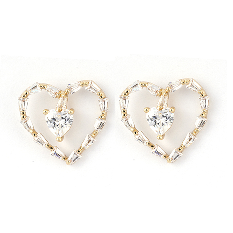 In-stock Sweet Heart Earrings